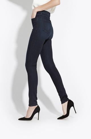 Denim Plus Size Test – Jaguar legs