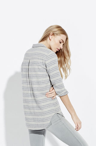 The Striped Clean Shirt – Silver cloud