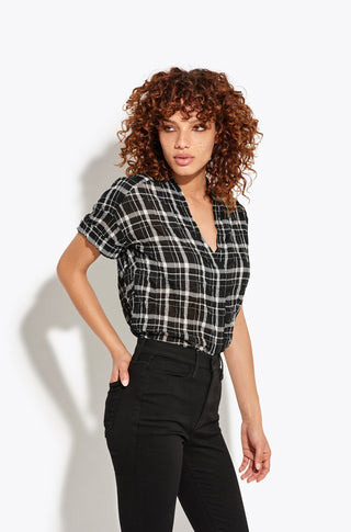 The Hero – Black plaid