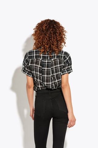 The Hero – Black plaid