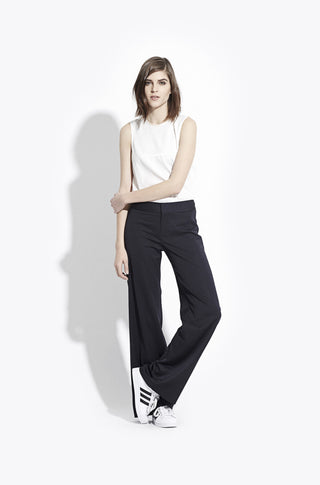 The Slouchy Wideleg Trouser – Navy