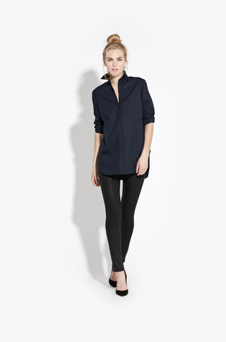 The Easy Shirt in Poplin – Deep marine