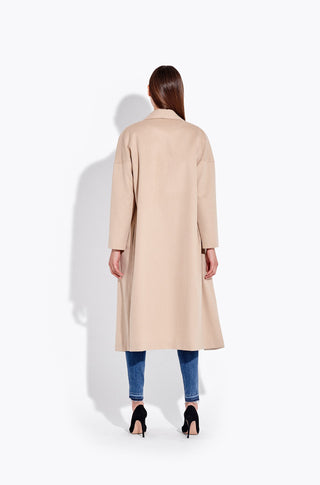 The Robe – Champagne