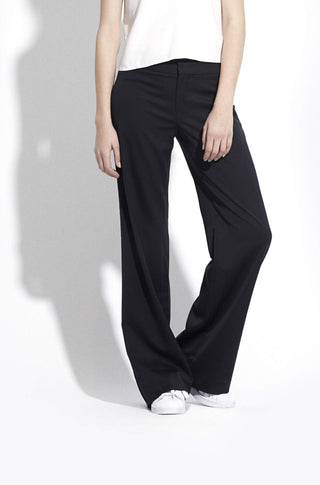 The Slouchy Wideleg Trouser – Navy